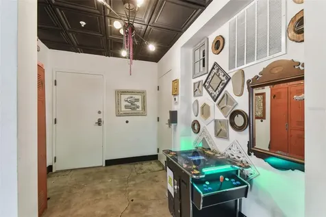 1919 E 6th Avenue Tampa FL 33605