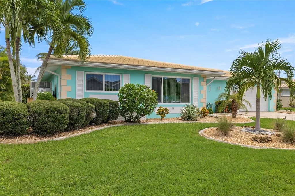 2461 W Marion Avenue Punta Gorda FL 33950
