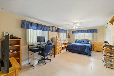 2461 W Marion Avenue Punta Gorda FL 33950