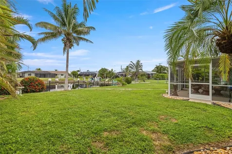 2461 W Marion Avenue Punta Gorda FL 33950