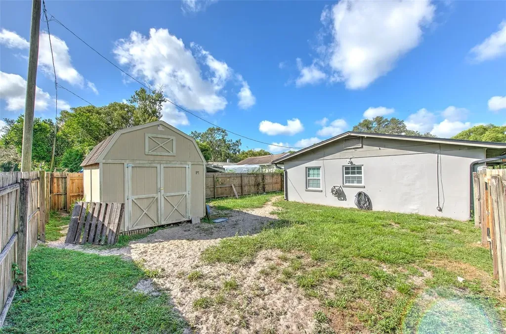 38708 9th Avenue Zephyrhills FL 33542