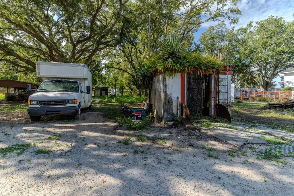 1988 W Us Highway 17 92 Lake Alfred FL 33850