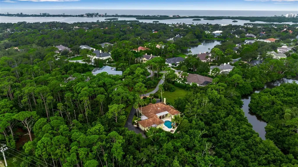 422 Blue Garden Lane Osprey FL 34229