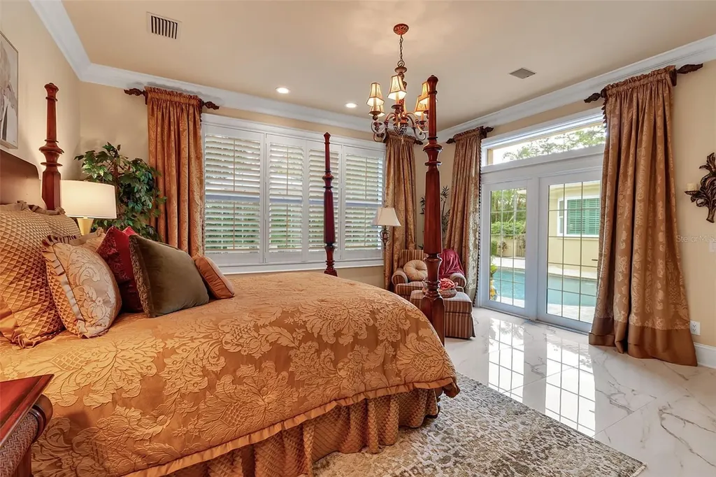 422 Blue Garden Lane Osprey FL 34229