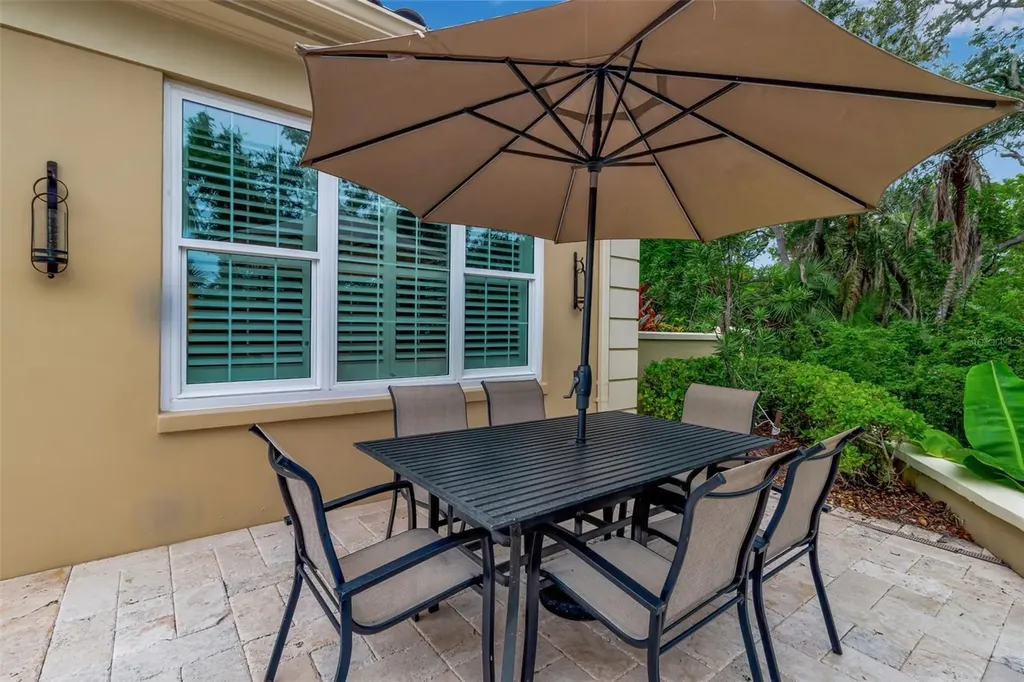 422 Blue Garden Lane Osprey FL 34229