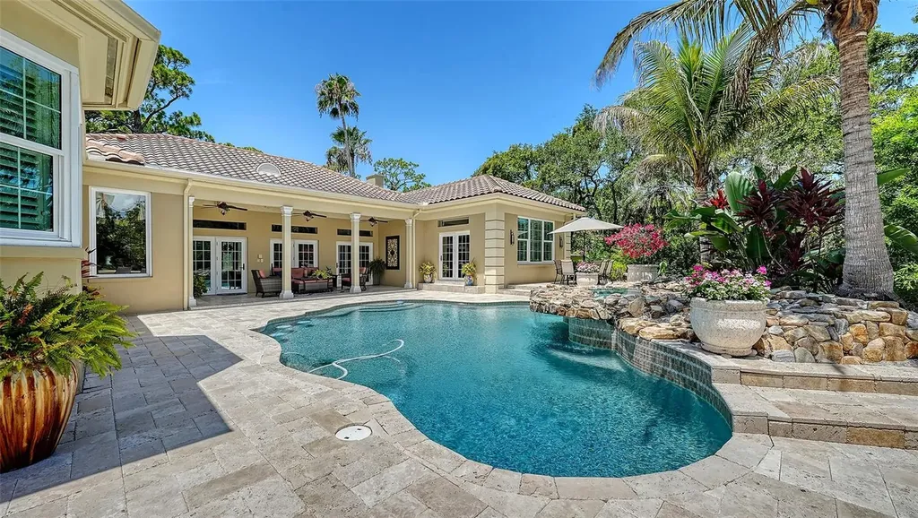 422 Blue Garden Lane Osprey FL 34229