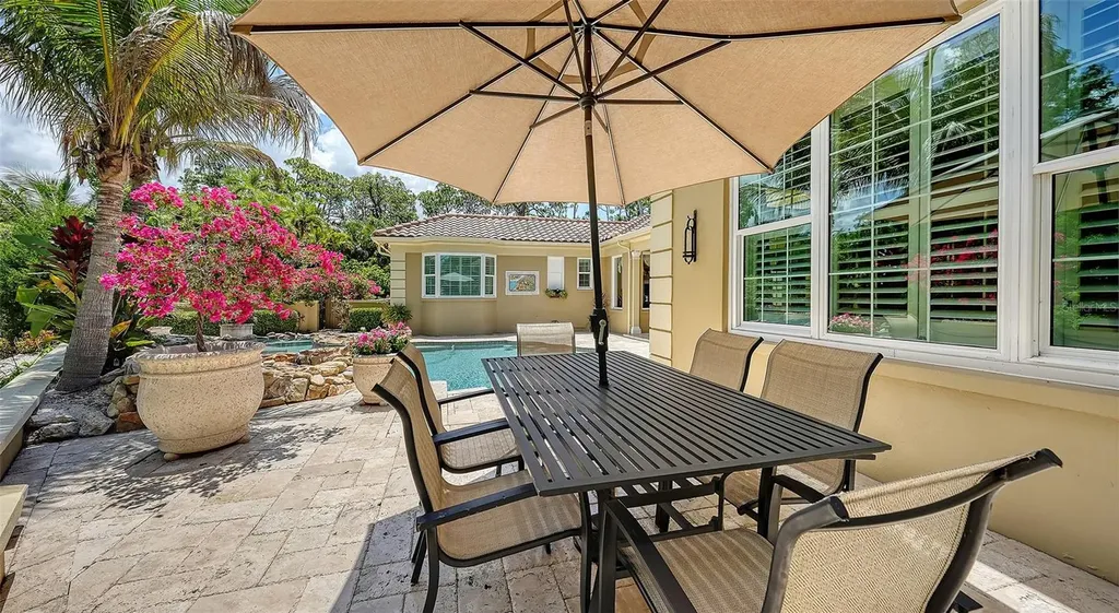 422 Blue Garden Lane Osprey FL 34229