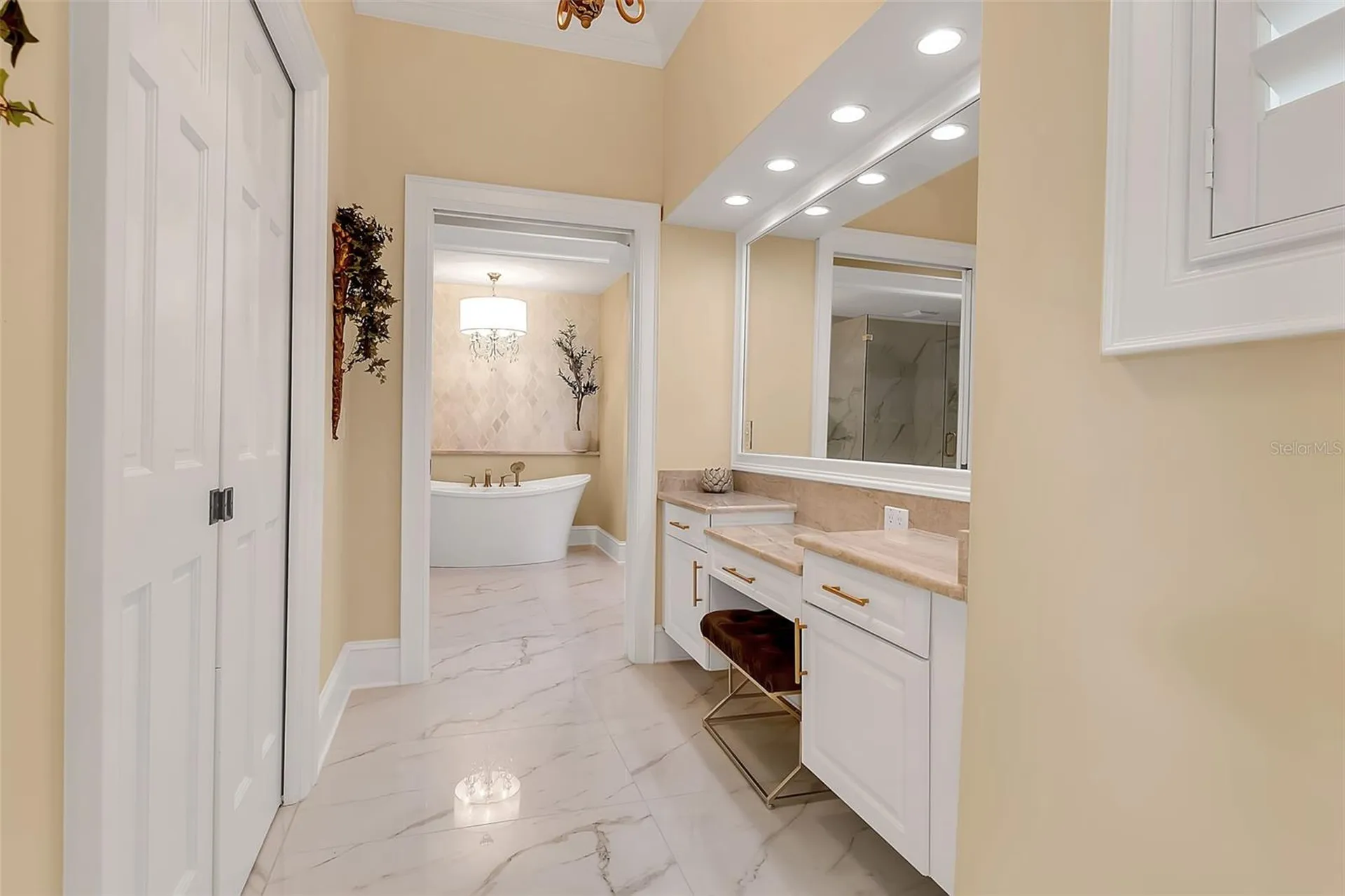 422 Blue Garden Lane Osprey FL 34229