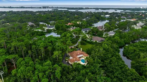 422 Blue Garden Lane Osprey FL 34229