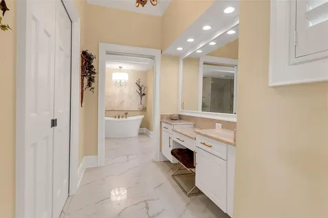 422 Blue Garden Lane Osprey FL 34229