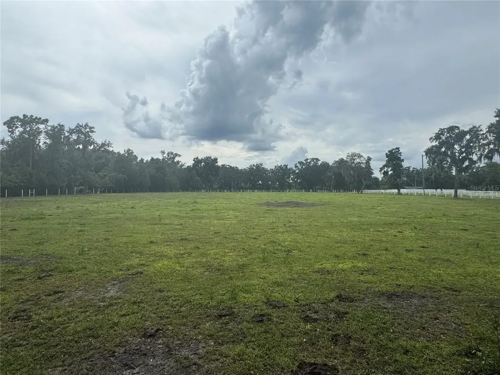 Simmons Road Kissimmee FL 34744