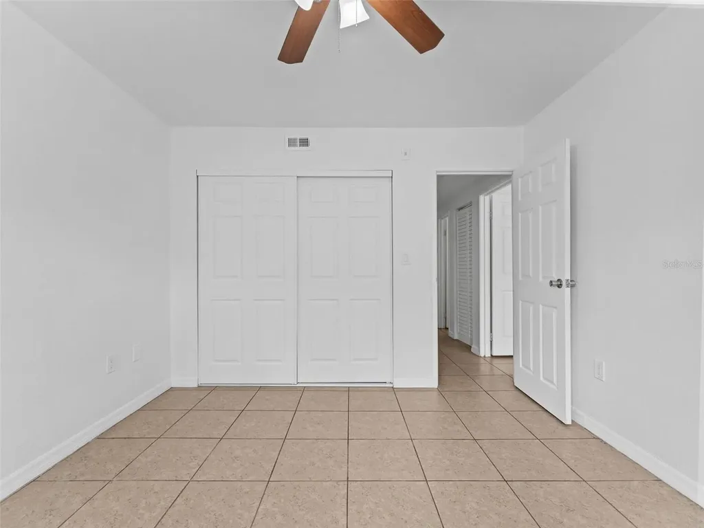 335 47th Avenue N St Petersburg FL 33703