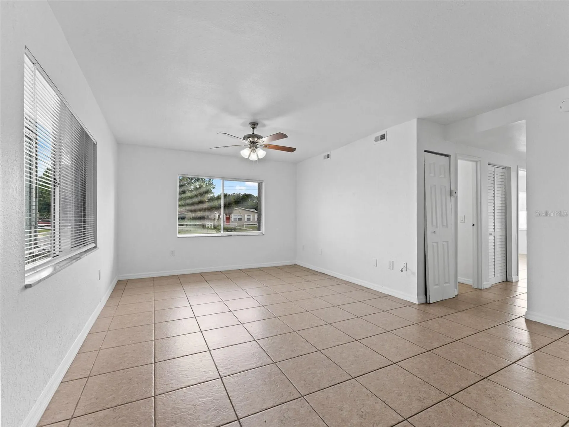 335 47th Avenue N St Petersburg FL 33703