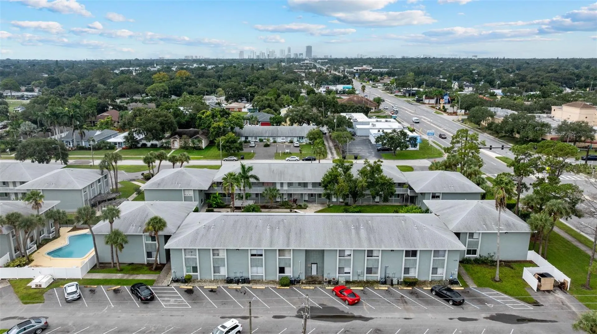 335 47th Avenue N St Petersburg FL 33703