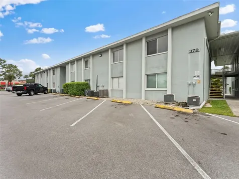 335 47th Avenue N St Petersburg FL 33703