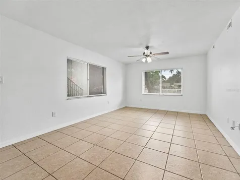 335 47th Avenue N St Petersburg FL 33703