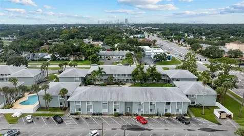 335 47th Avenue N St Petersburg FL 33703
