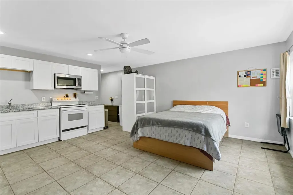 625 N Hyer Avenue Orlando FL 32803