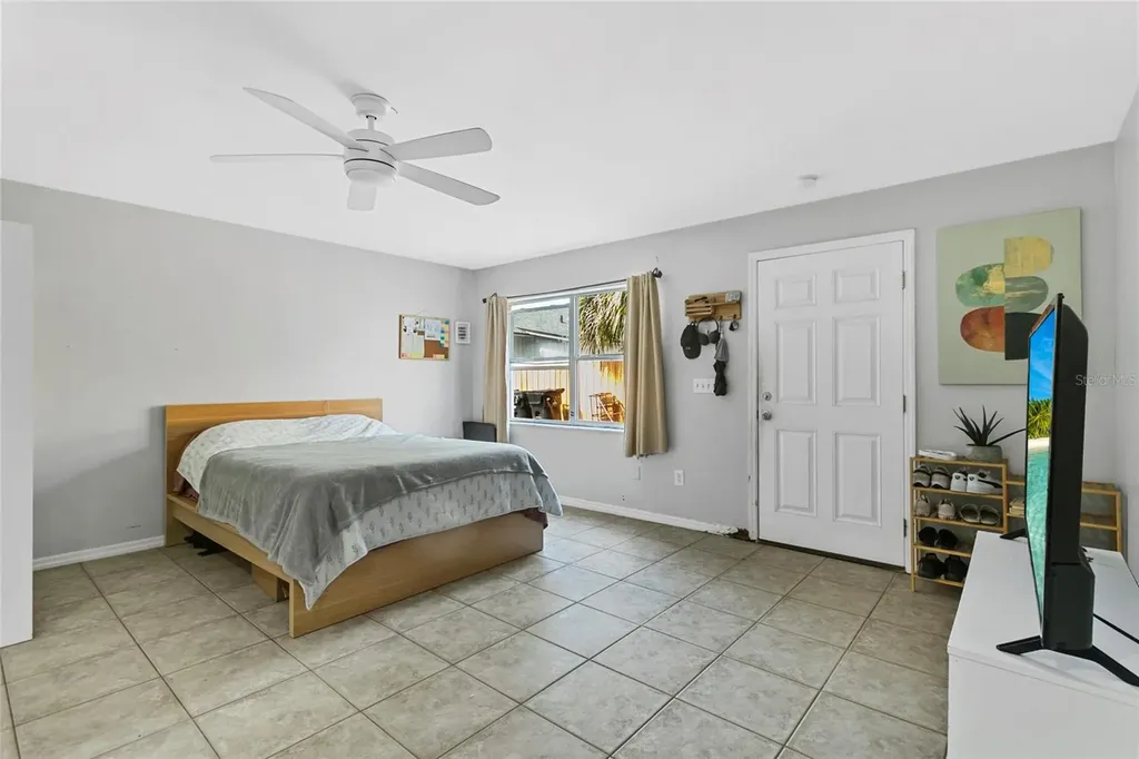 625 N Hyer Avenue Orlando FL 32803