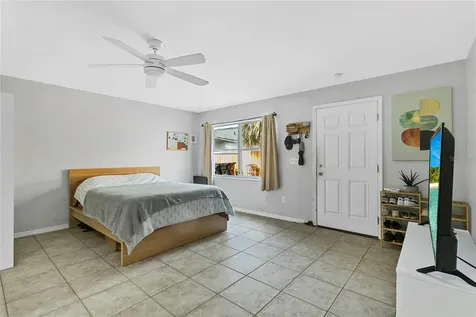 625 N Hyer Avenue Orlando FL 32803