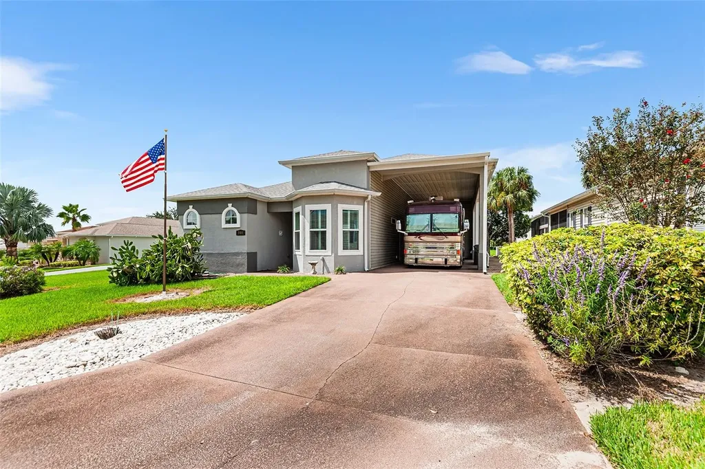 344 Motorcoach Drive S Polk City FL 33868