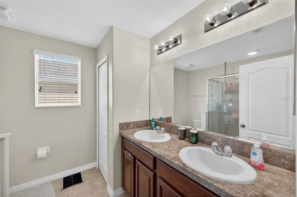 16703 Myrtle Sand Drive Wimauma FL 33598