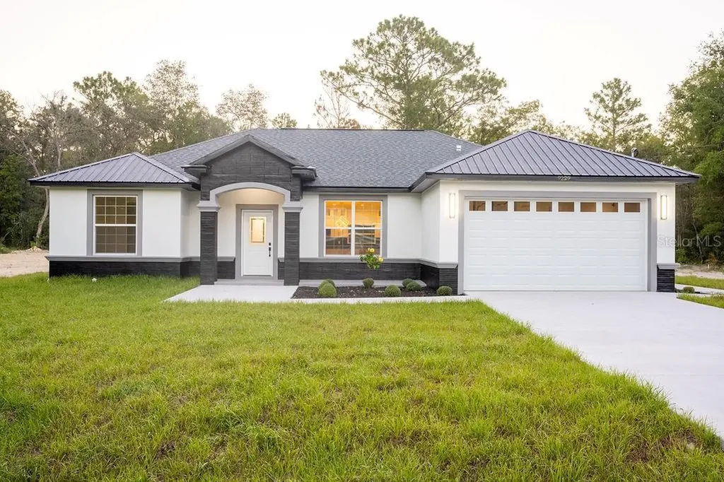 9229 SW 125th Court Road Dunnellon FL 34432