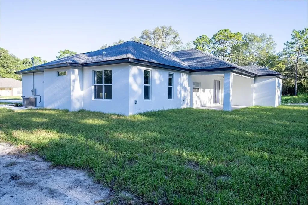 9229 SW 125th Court Road Dunnellon FL 34432