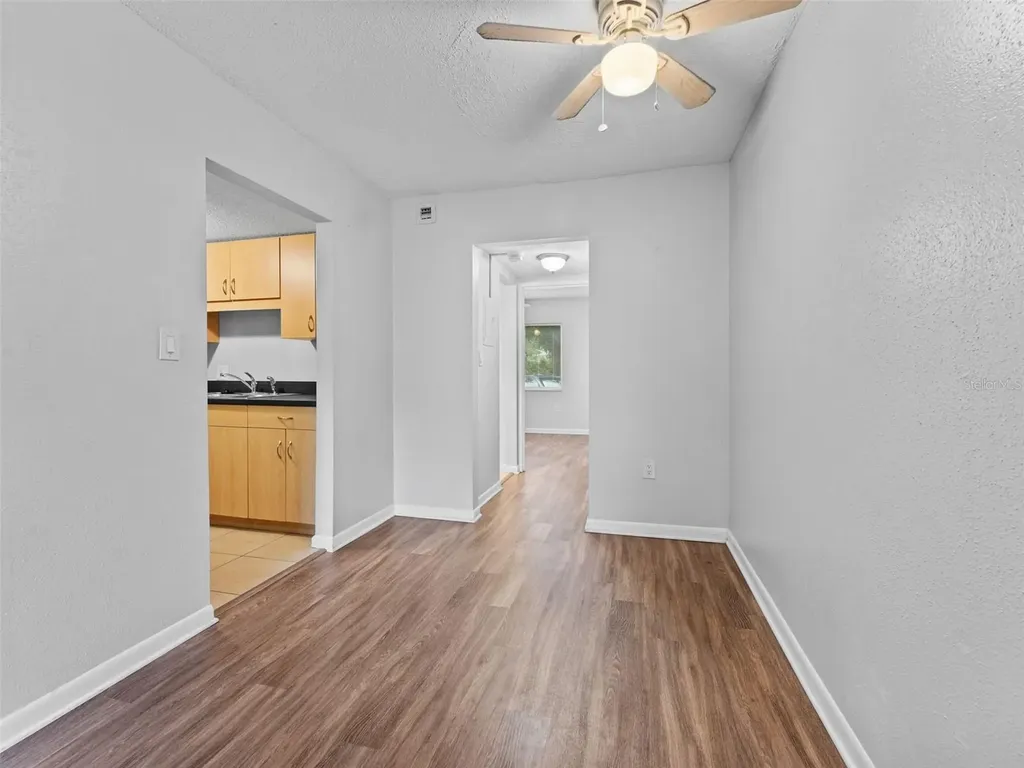 335 47th Avenue N St Petersburg FL 33703