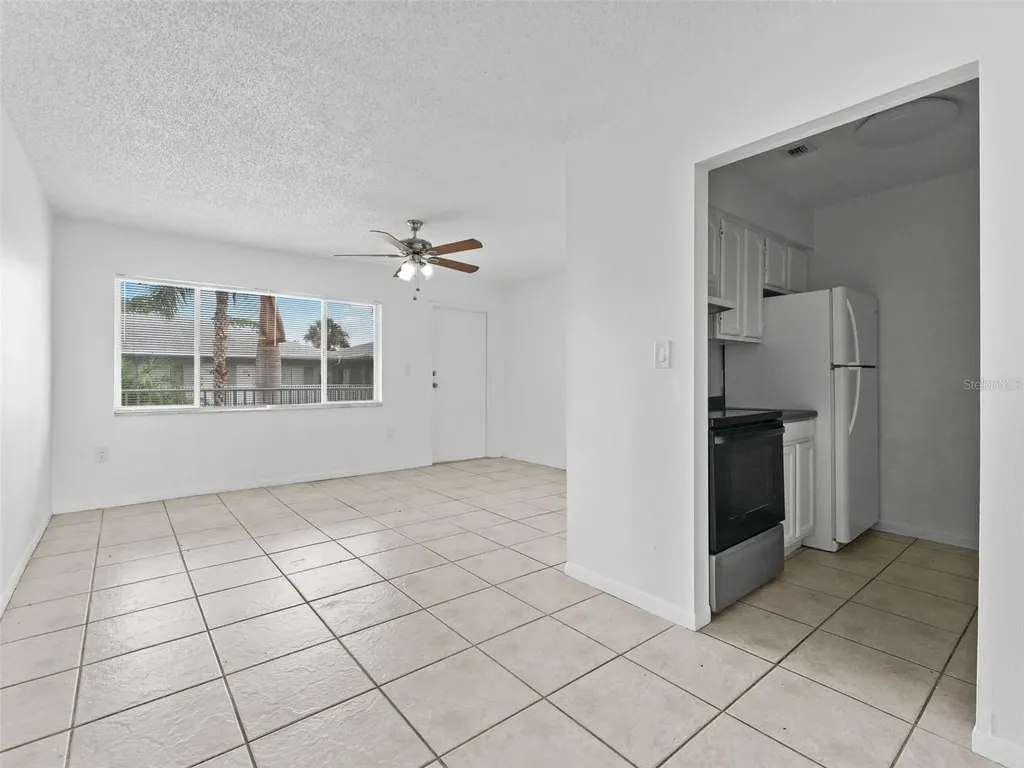 335 47th Avenue N St Petersburg FL 33703
