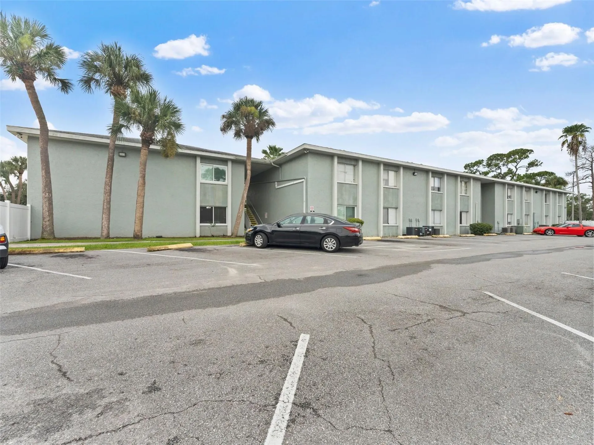335 47th Avenue N St Petersburg FL 33703