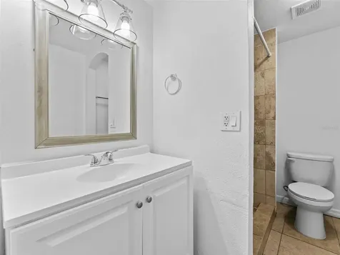 335 47th Avenue N St Petersburg FL 33703