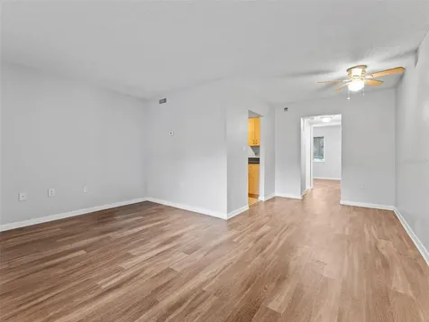 335 47th Avenue N St Petersburg FL 33703