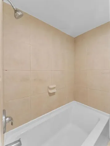 335 47th Avenue N St Petersburg FL 33703