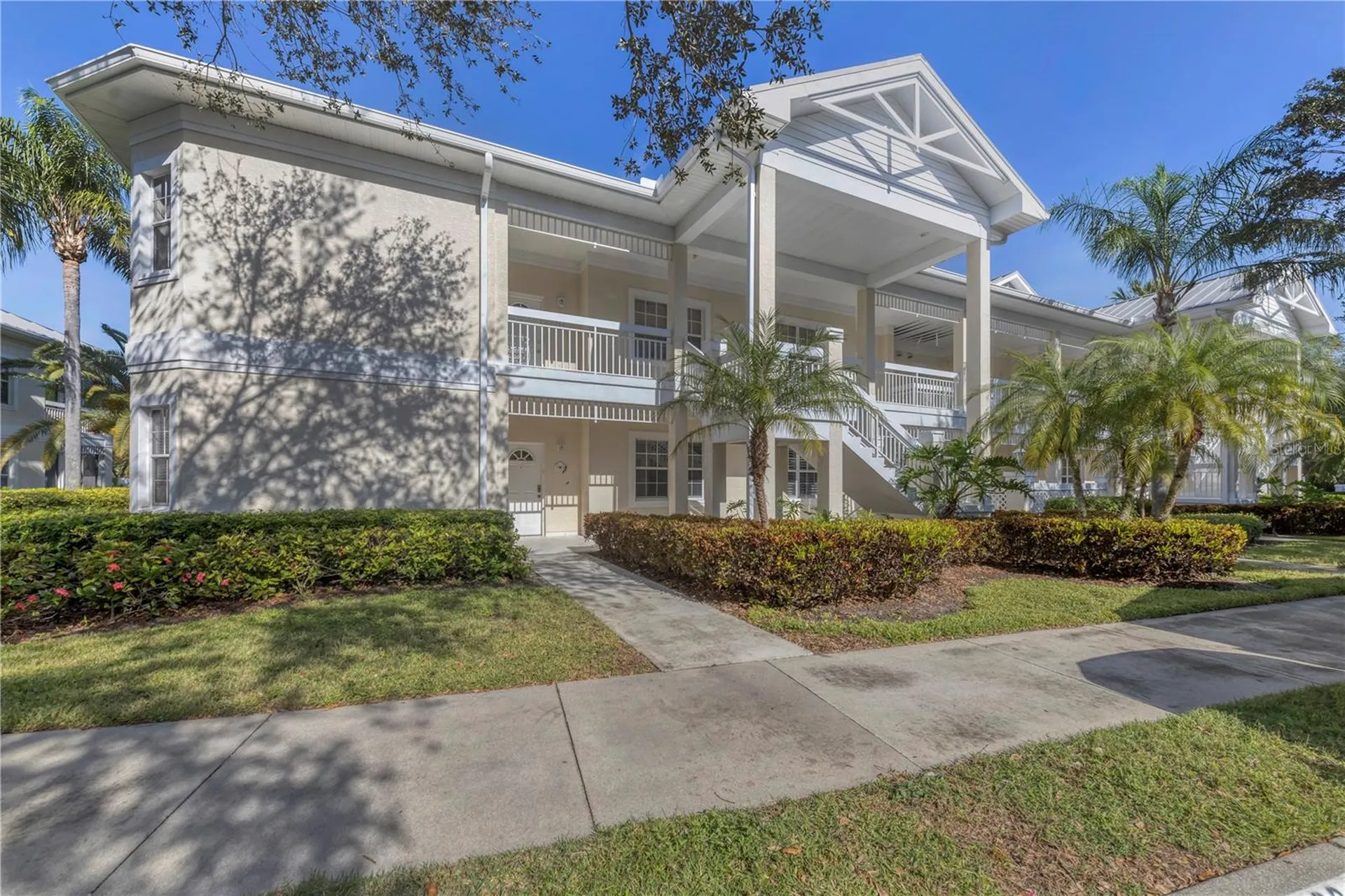 Bradenton FL, 3701 54TH Drive W, Unit 202