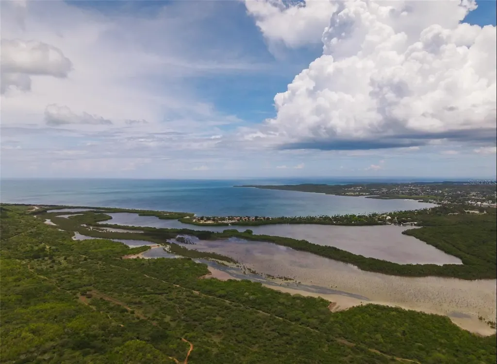 Carr 301 Km 3.2 Montelcarlo State Cabo Rojo PR 00623
