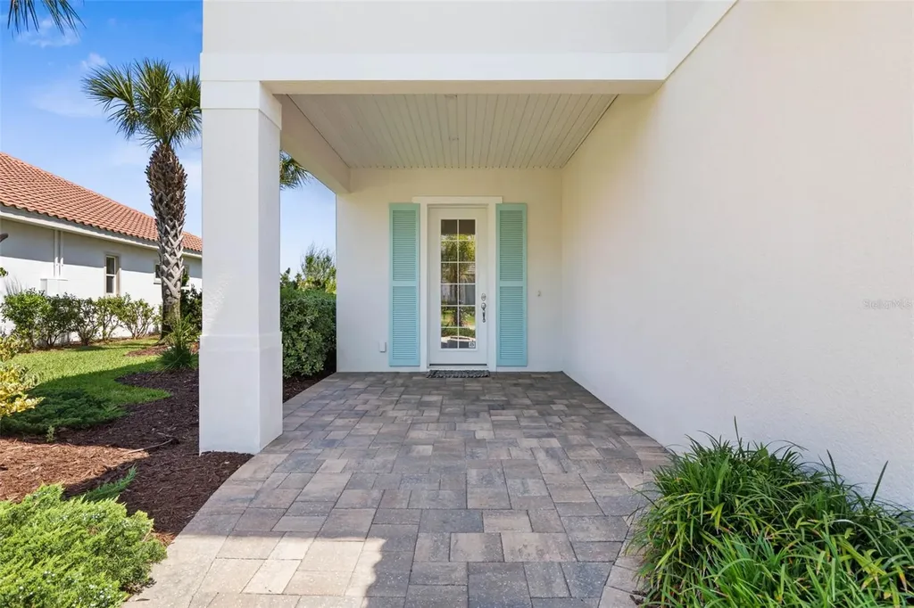 15 Cypresswood Drive N Palm Coast FL 32137
