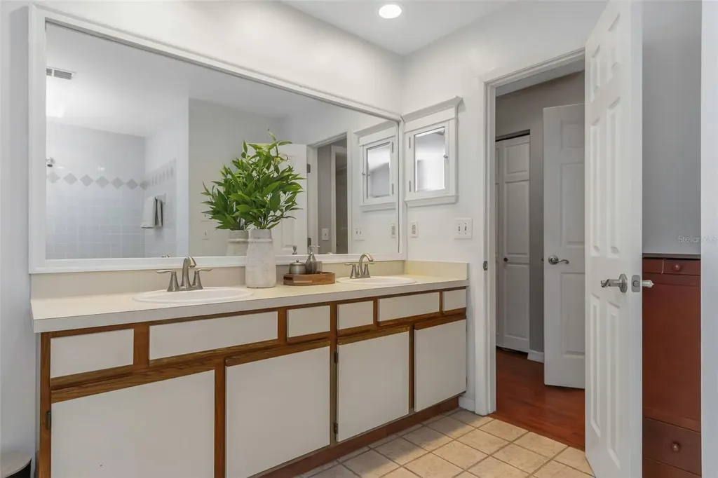 745 Pinellas Bayway S Tierra Verde FL 33715