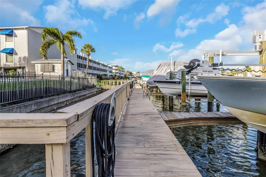 745 Pinellas Bayway S Tierra Verde FL 33715