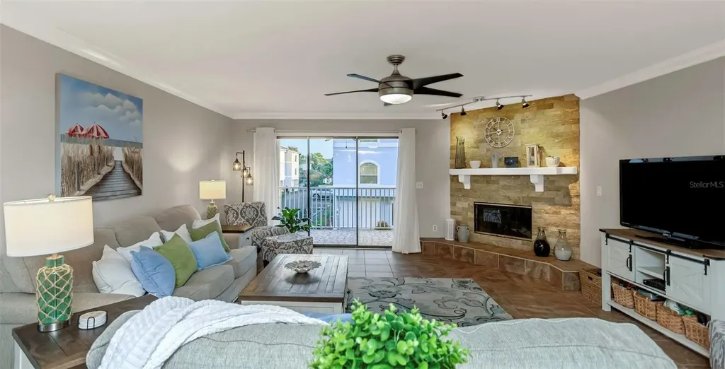 745 Pinellas Bayway S Tierra Verde FL 33715