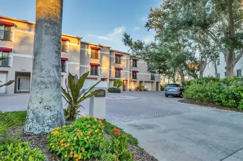 1602 Point Pleasant Avenue W Bradenton FL 34205