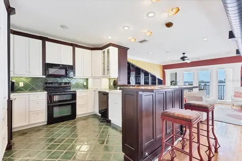 1602 Point Pleasant Avenue W Bradenton FL 34205