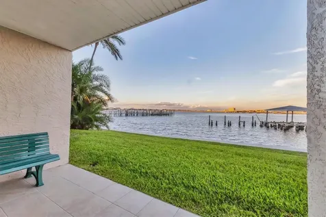1602 Point Pleasant Avenue W Bradenton FL 34205
