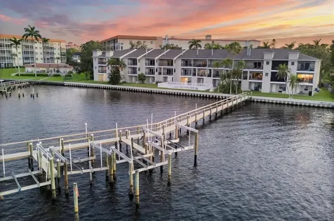 1602 Point Pleasant Avenue W Bradenton FL 34205