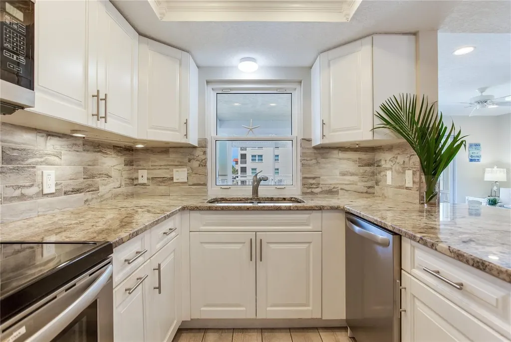 17450 Gulf Boulevard Redington Shores FL 33708