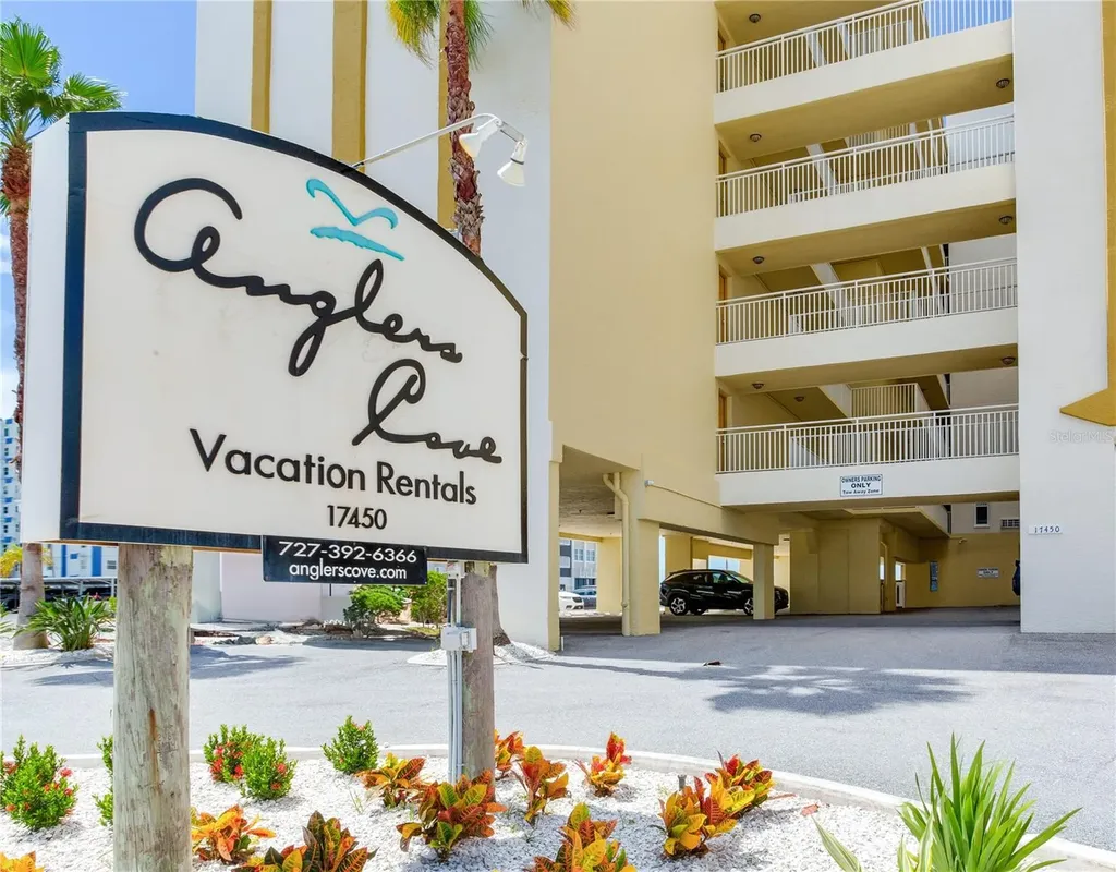 17450 Gulf Boulevard Redington Shores FL 33708