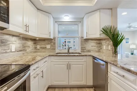 17450 Gulf Boulevard Redington Shores FL 33708