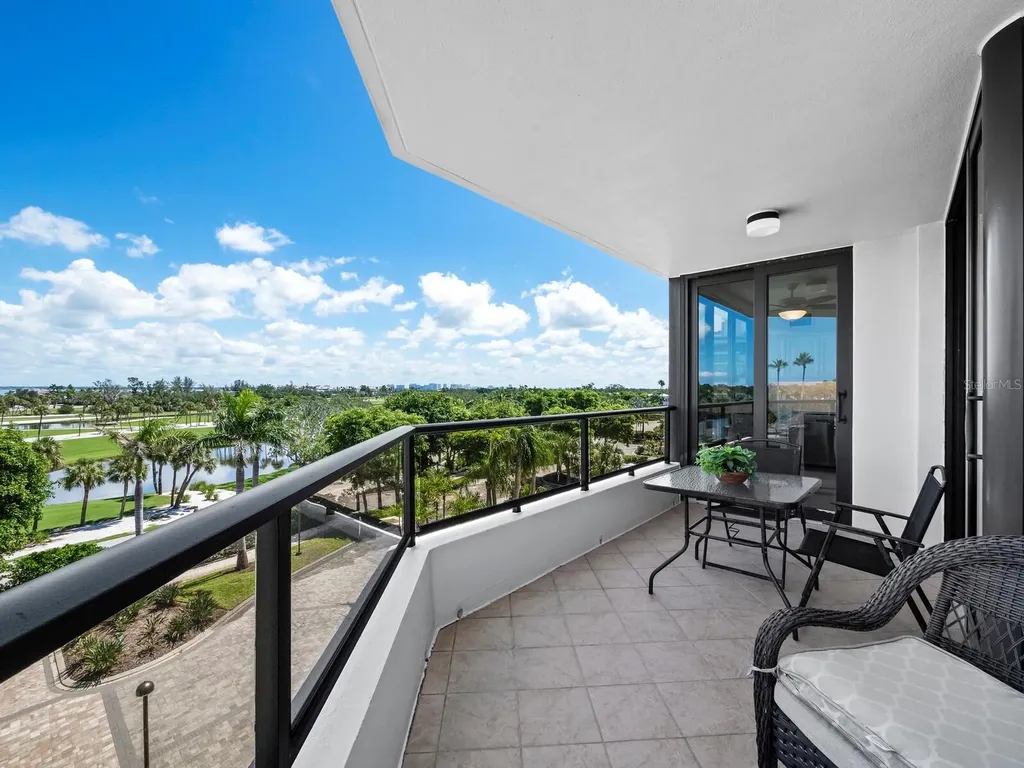 575 Sanctuary Drive Longboat Key FL 34228