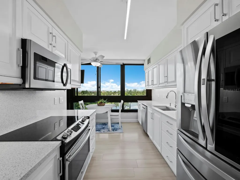 575 Sanctuary Drive Longboat Key FL 34228