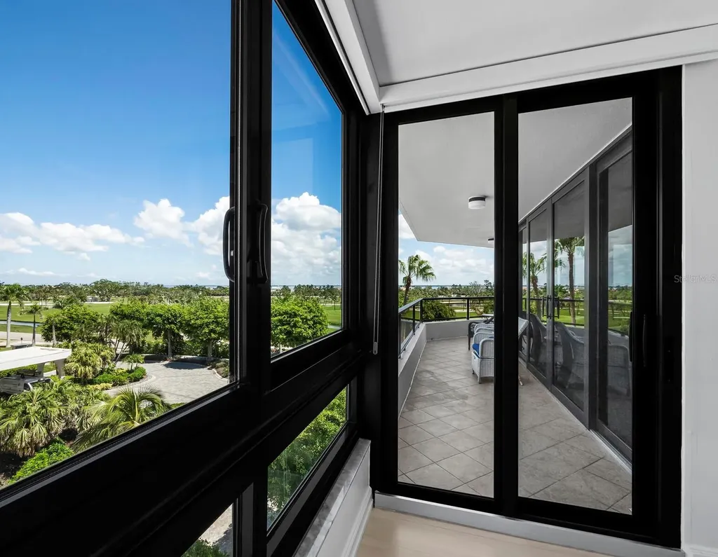 575 Sanctuary Drive Longboat Key FL 34228